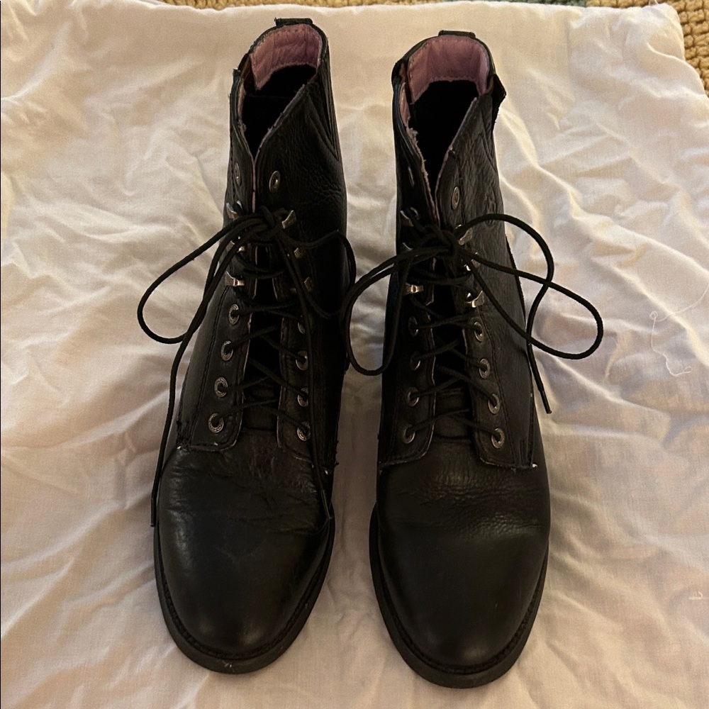 Ariat Black Leather Lace-Up Boots